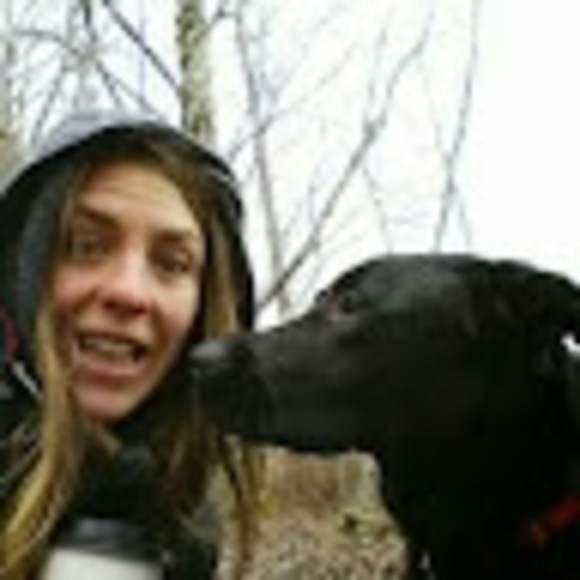 Meet your Posher, Renee - Picture 1 of 1